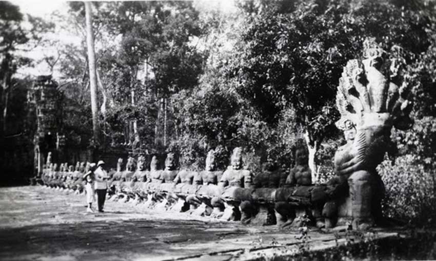Charlie-Chaplin-​ធ្លាប់​មកលេង-សៀមរាប-និង-ភ្នំពេញ-01